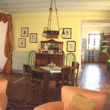 Antichi Casali Di Charme Üdülőközpont